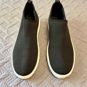 Blondo waterproof sneaker shoes 7